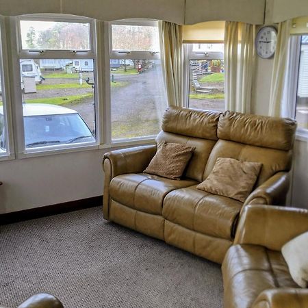 Spacious 2-Bed Staticcaravan Biggar Exterior photo