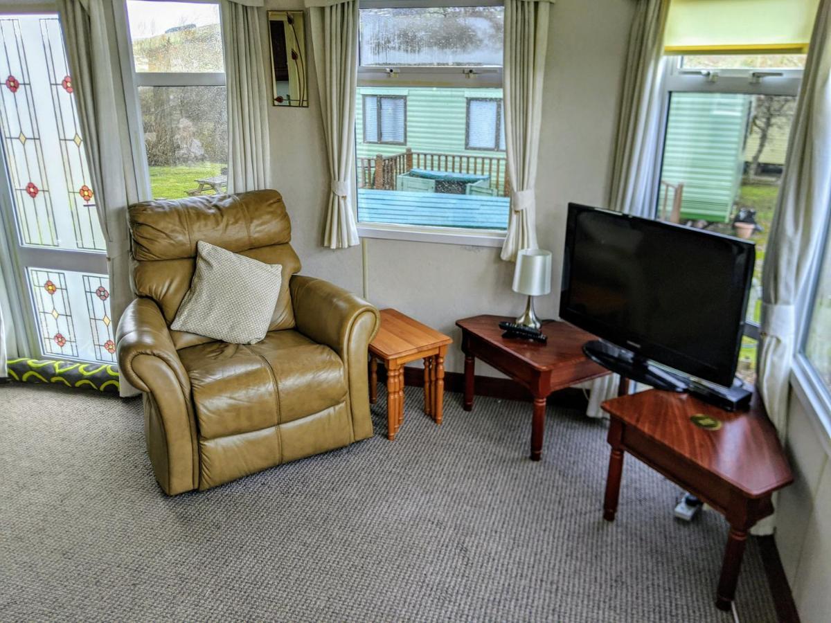 Spacious 2-Bed Staticcaravan Biggar Exterior photo